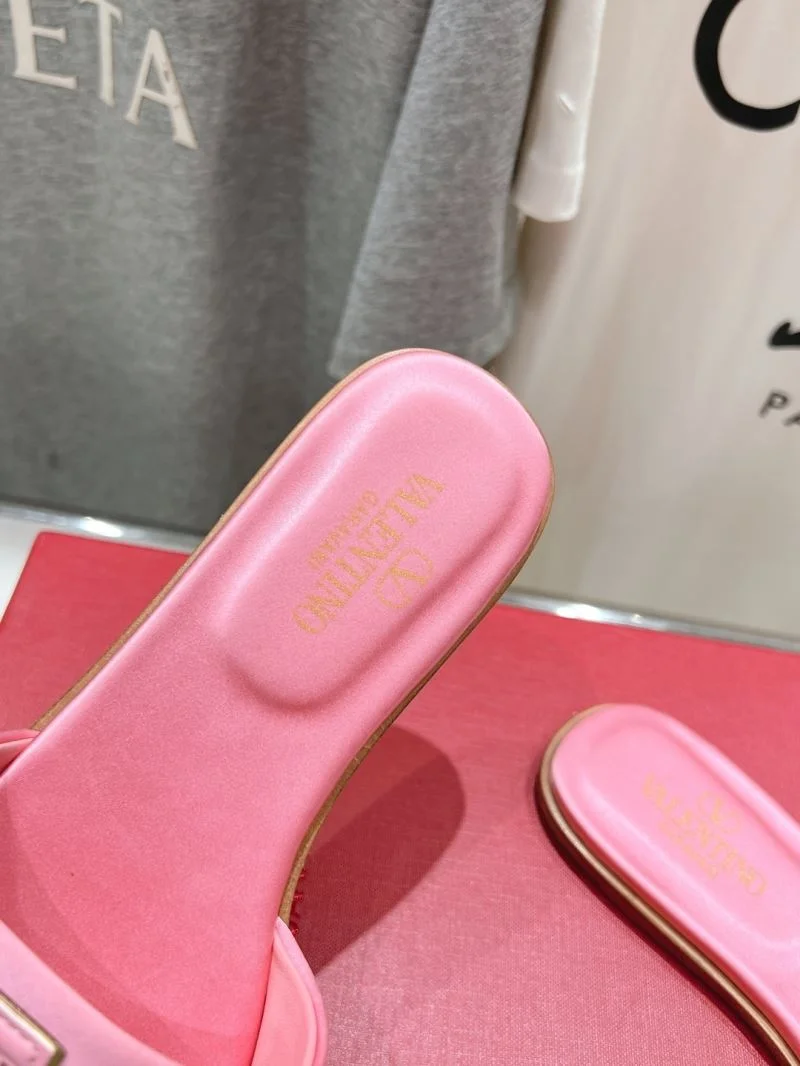 Packable Valentino Slippers 36300