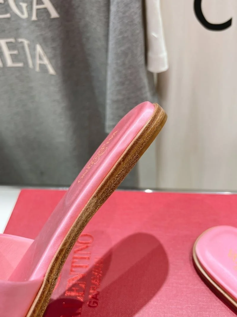 Packable Valentino Slippers 36300