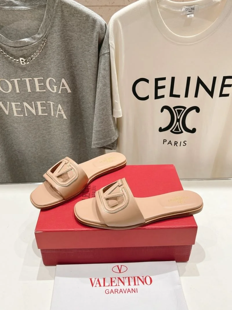 Valentino Slippers TimelessDesign 36288