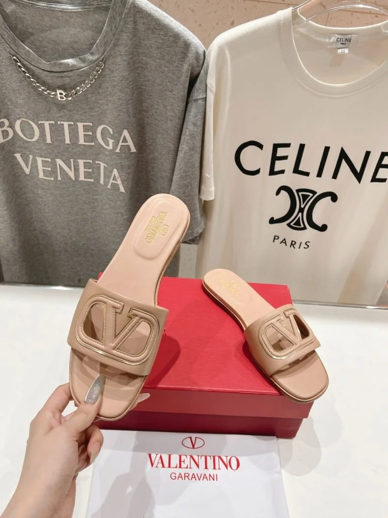 Valentino Slippers TimelessDesign 36288