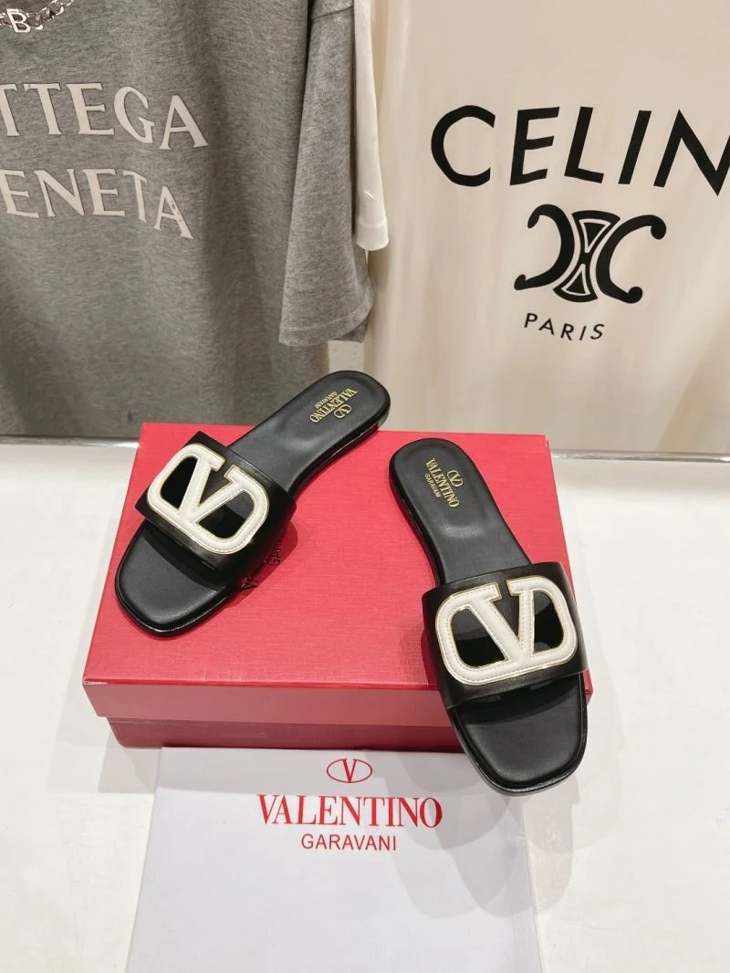 Reliable Valentino Slippers 36283