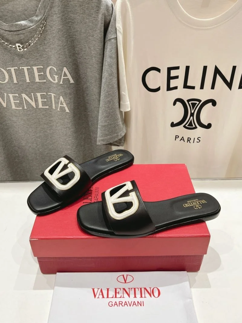 Reliable Valentino Slippers 36283
