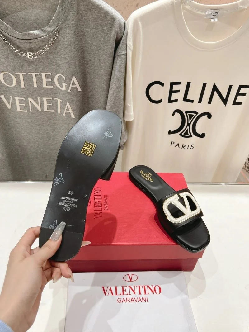 Reliable Valentino Slippers 36283