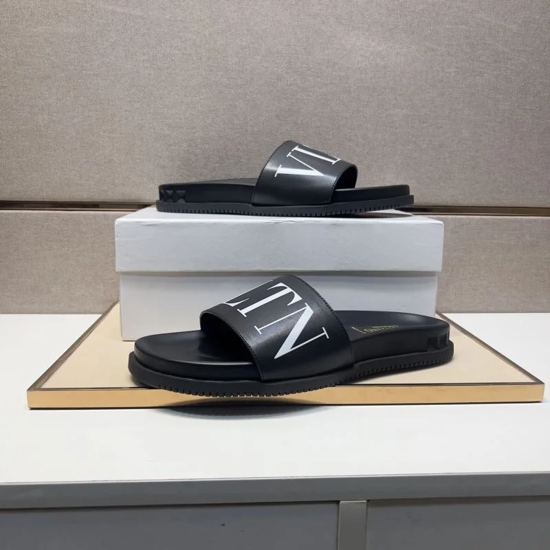 Durable Valentino Slippers 36841