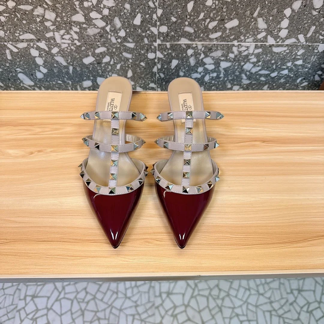 Valentino Slippers MultiPurpose 35925