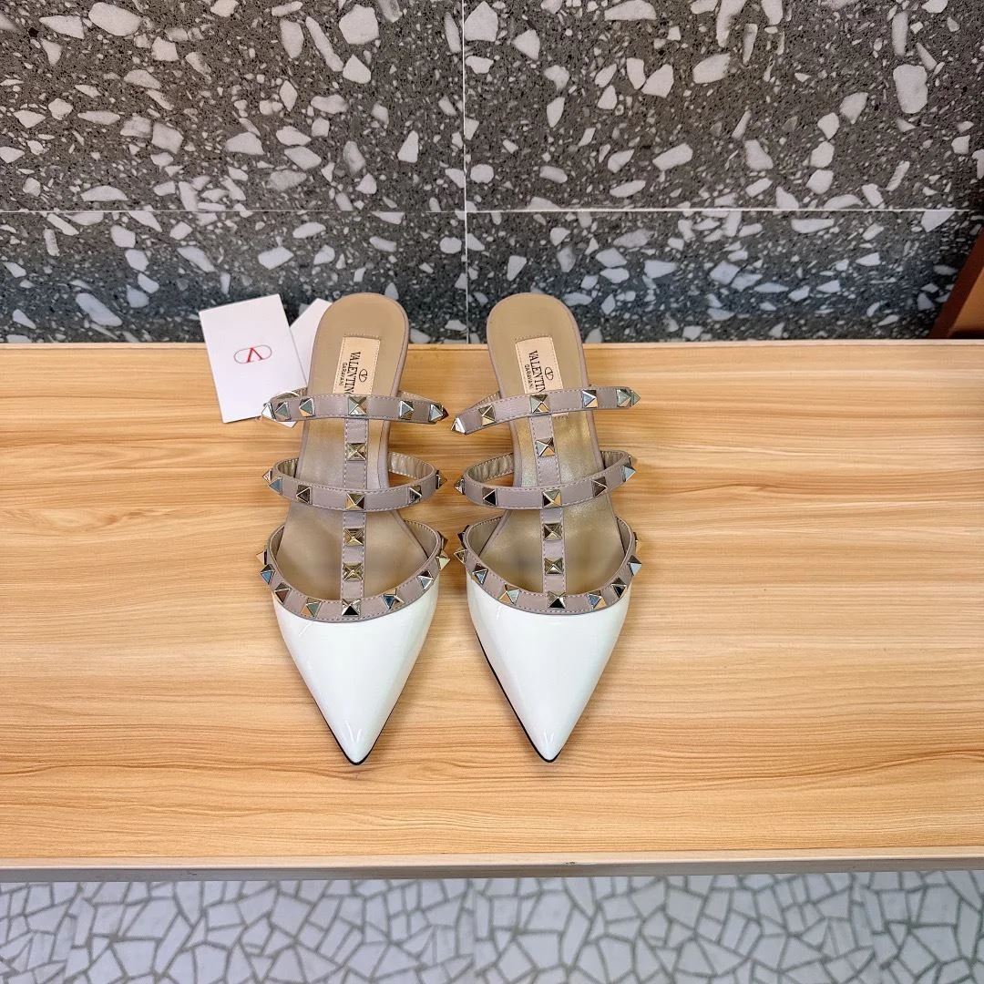Modern Valentino Slippers 35922