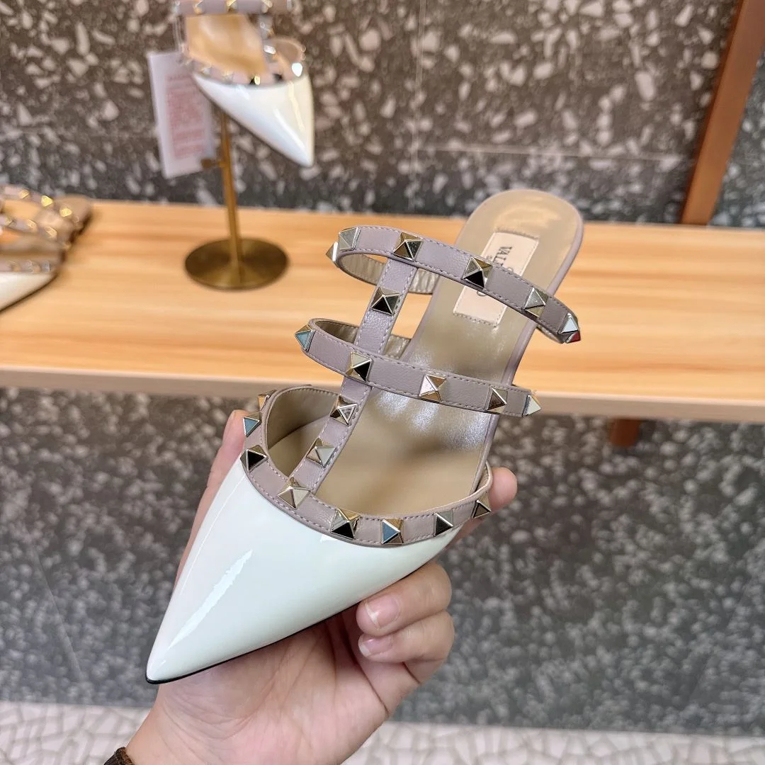Modern Valentino Slippers 35922