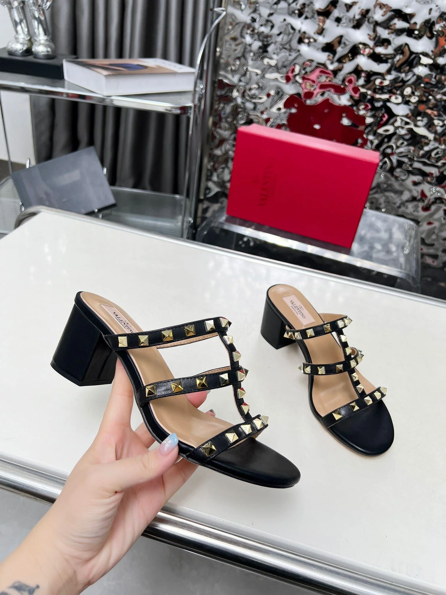 Valentino Slippers WaterResistant 35919