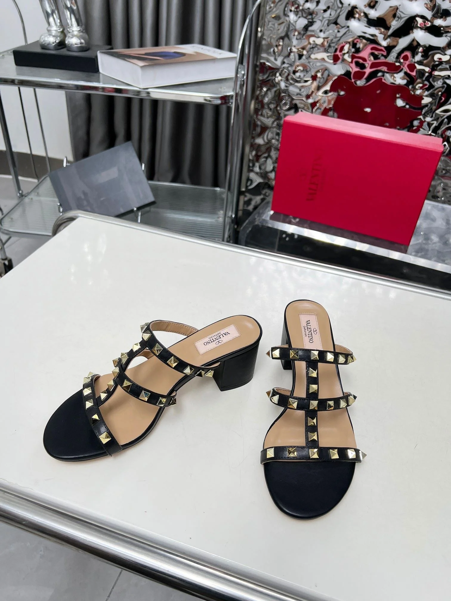 Valentino Slippers WaterResistant 35919