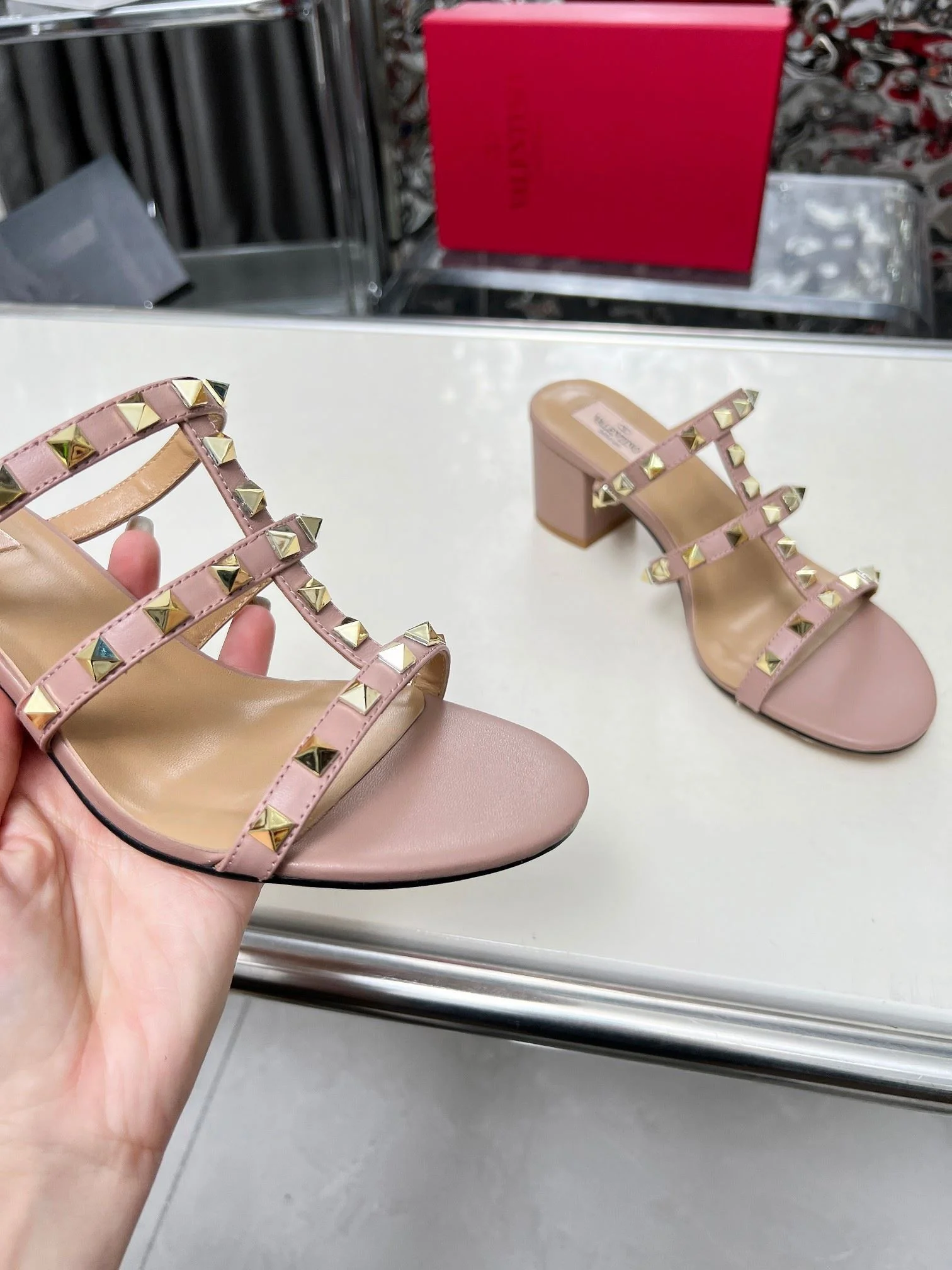 Valentino Slippers Bold 35904