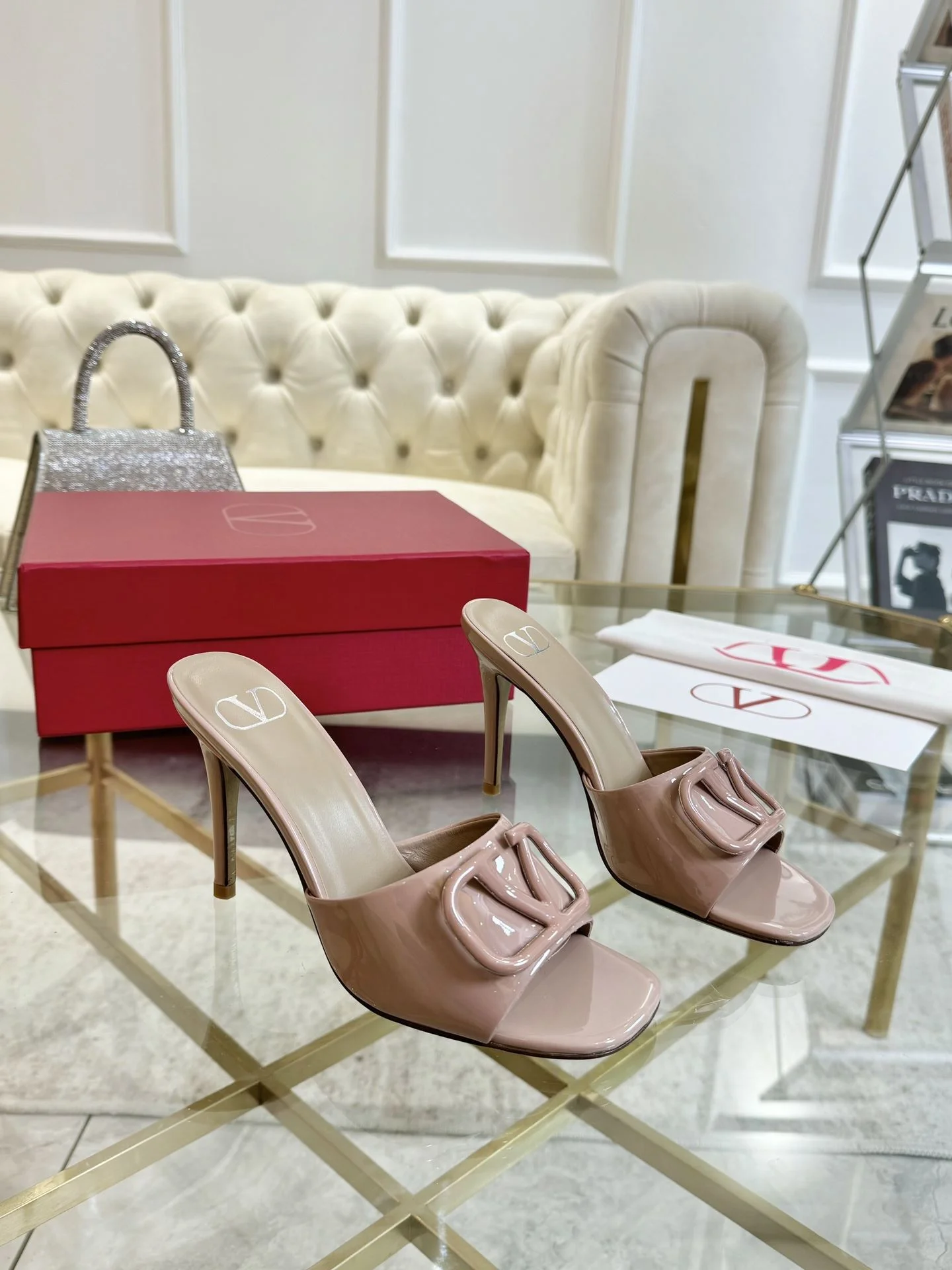 Valentino Slippers Unisex 35910