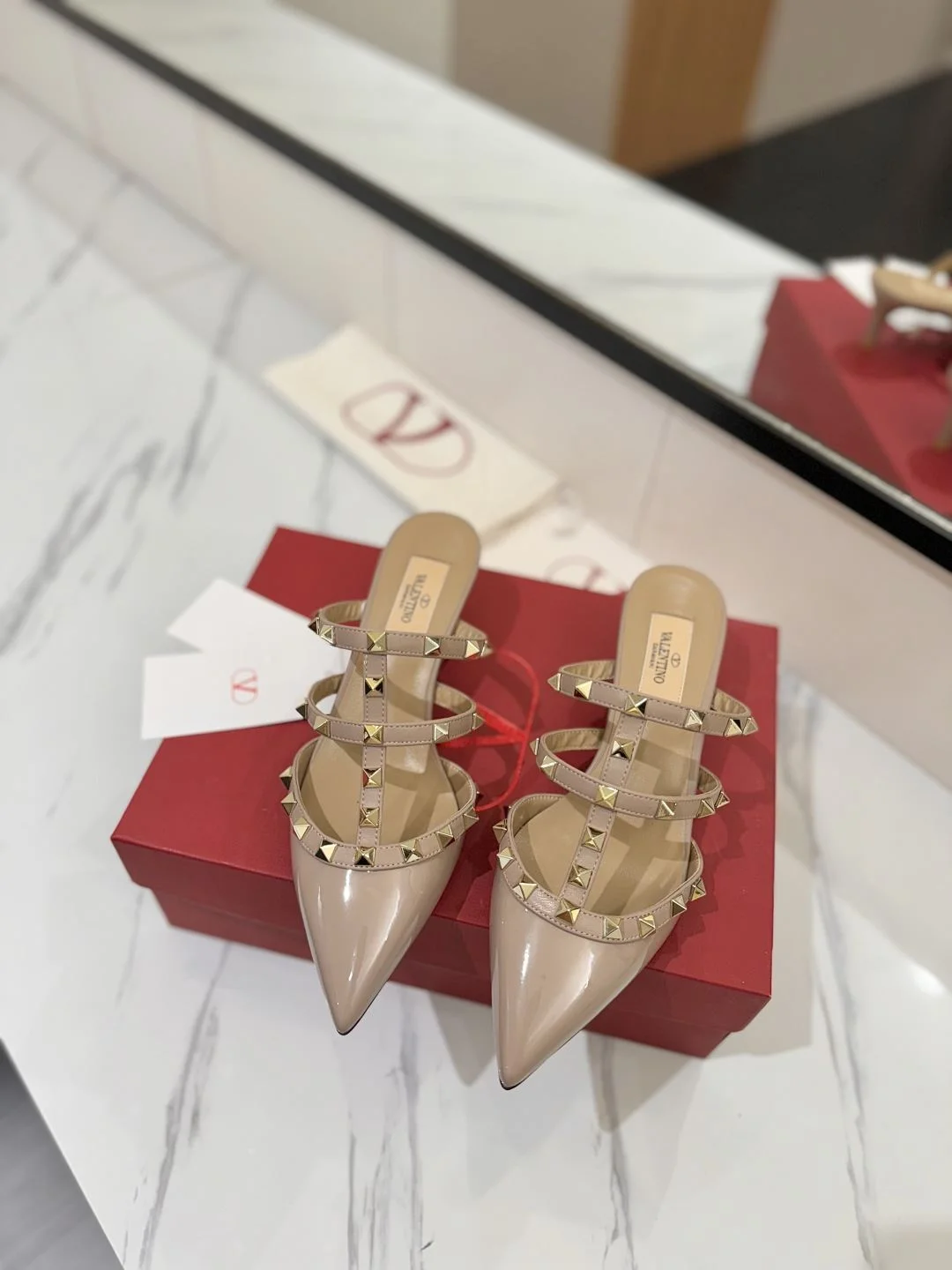 Valentino Slippers Resilient 35903