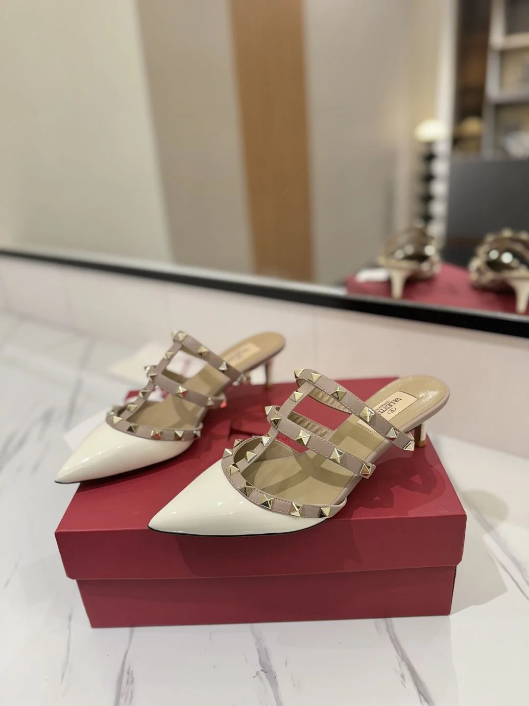 Valentino Slippers Supportive 35891