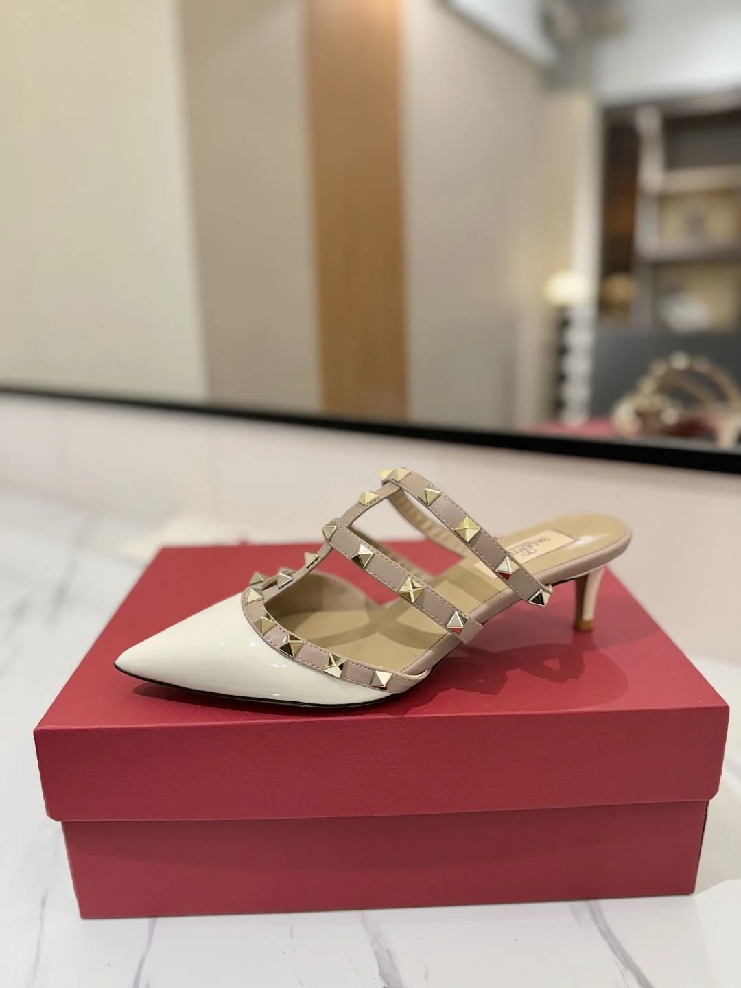 Valentino Slippers Supportive 35891