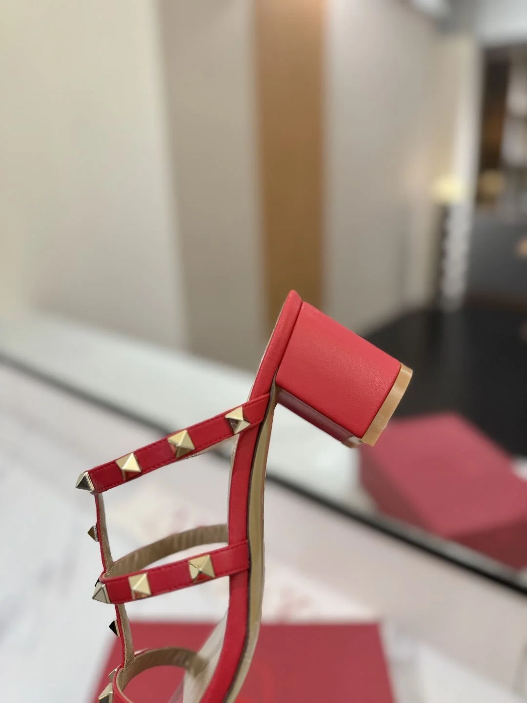 Cozy Valentino Slippers 35873