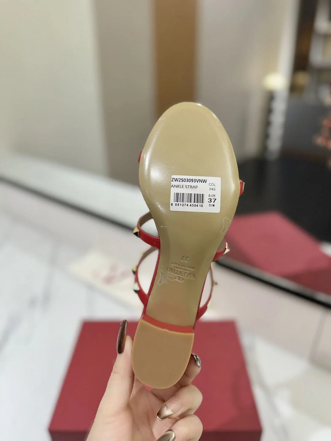 Cozy Valentino Slippers 35873