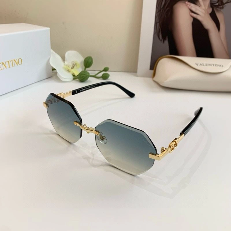 ZipUp Valentino Sunglasses 282426