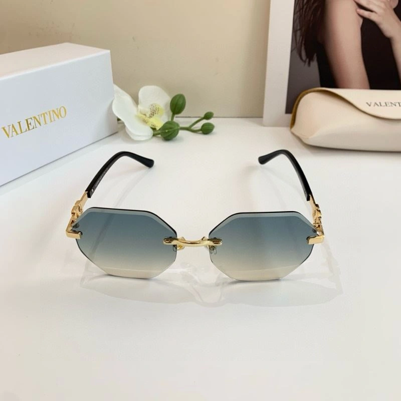 ZipUp Valentino Sunglasses 282426