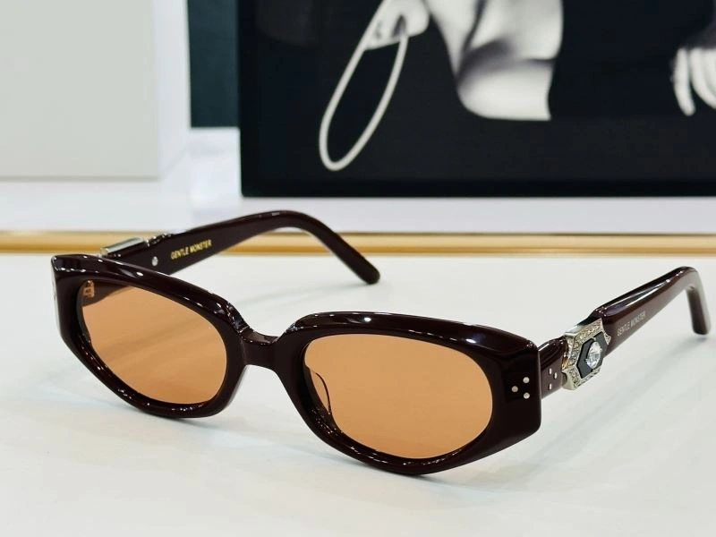 Valentino Sunglasses Sleek 282425