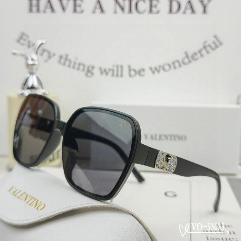 StreetReady Valentino Sunglasses 282421