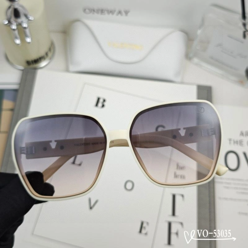 StreetReady Valentino Sunglasses 282421