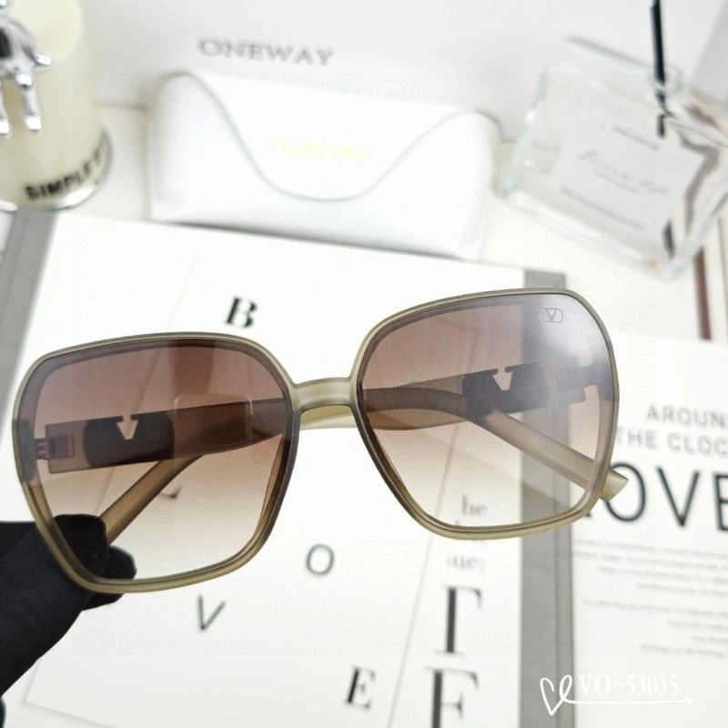 StreetReady Valentino Sunglasses 282421