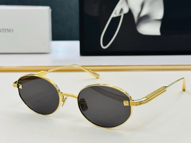 Valentino Sunglasses Durable 282429