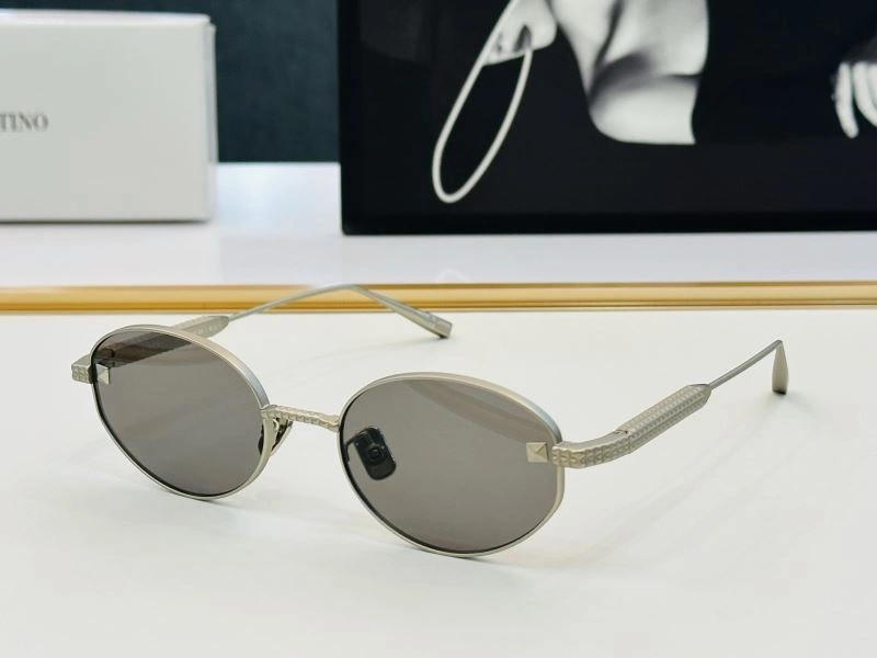 Valentino Sunglasses Durable 282429