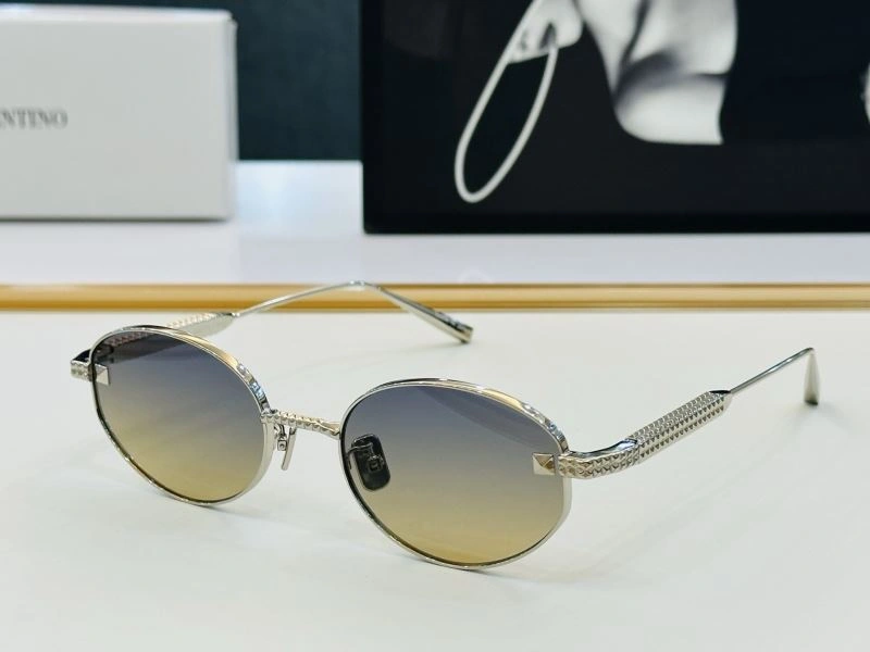 Valentino Sunglasses Durable 282429