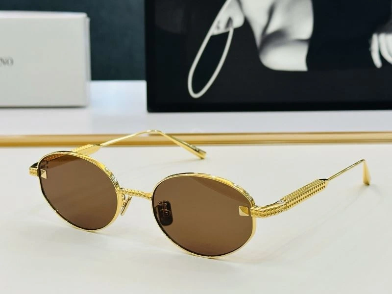 Valentino Sunglasses Durable 282429