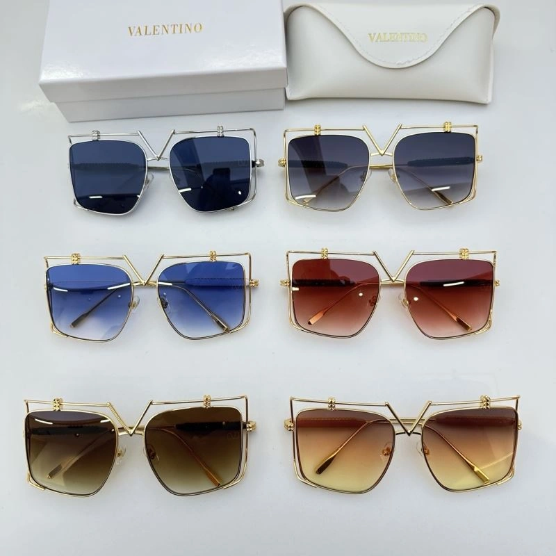 Bold Valentino Sunglasses 282440