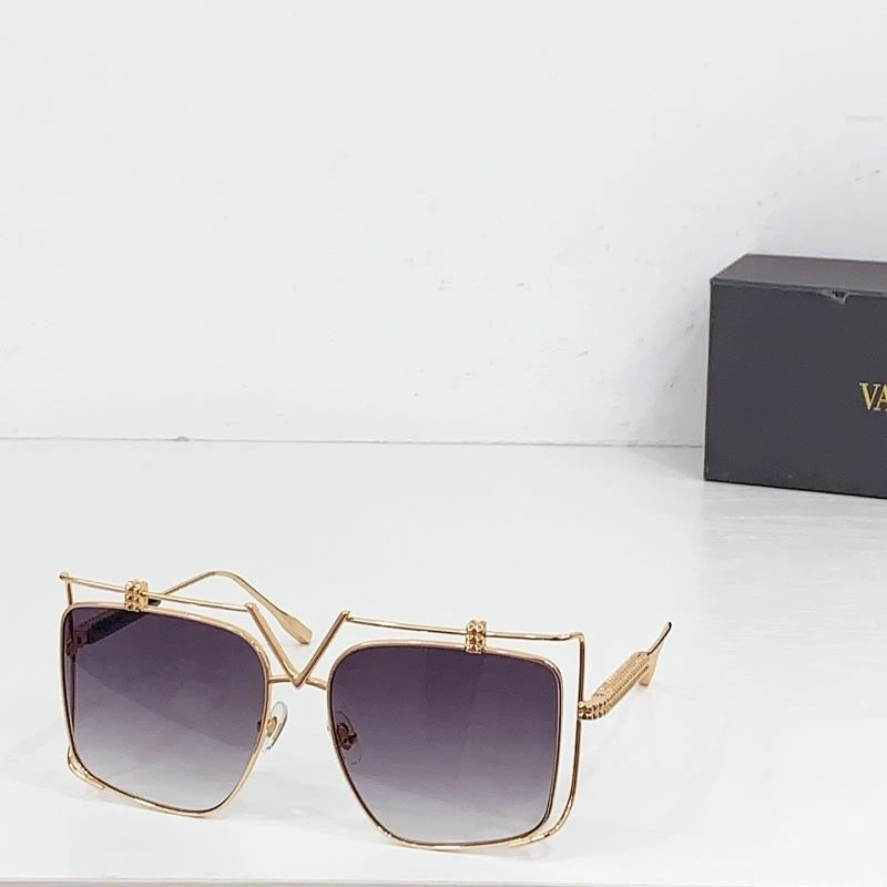 Valentino Sunglasses Sporty 282455