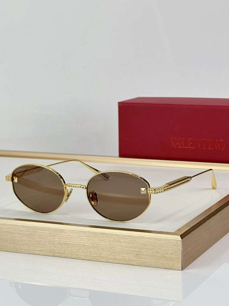 Resilient Valentino Sunglasses 282447