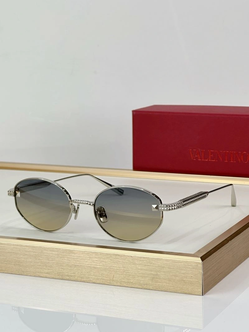 Resilient Valentino Sunglasses 282447