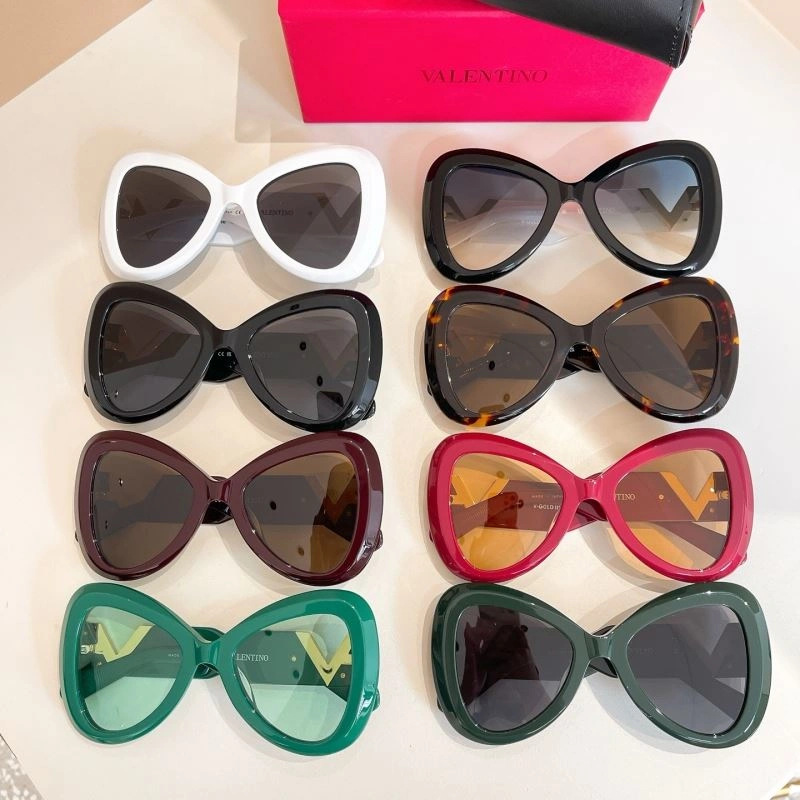 Chic Valentino Sunglasses 282459