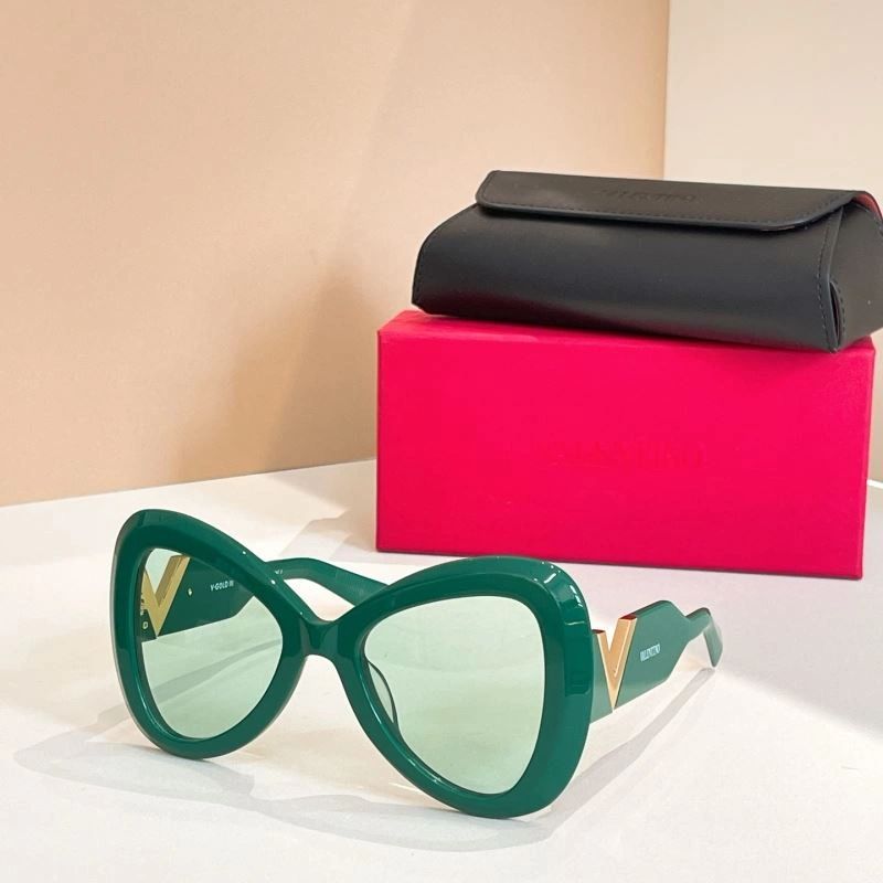 Chic Valentino Sunglasses 282459