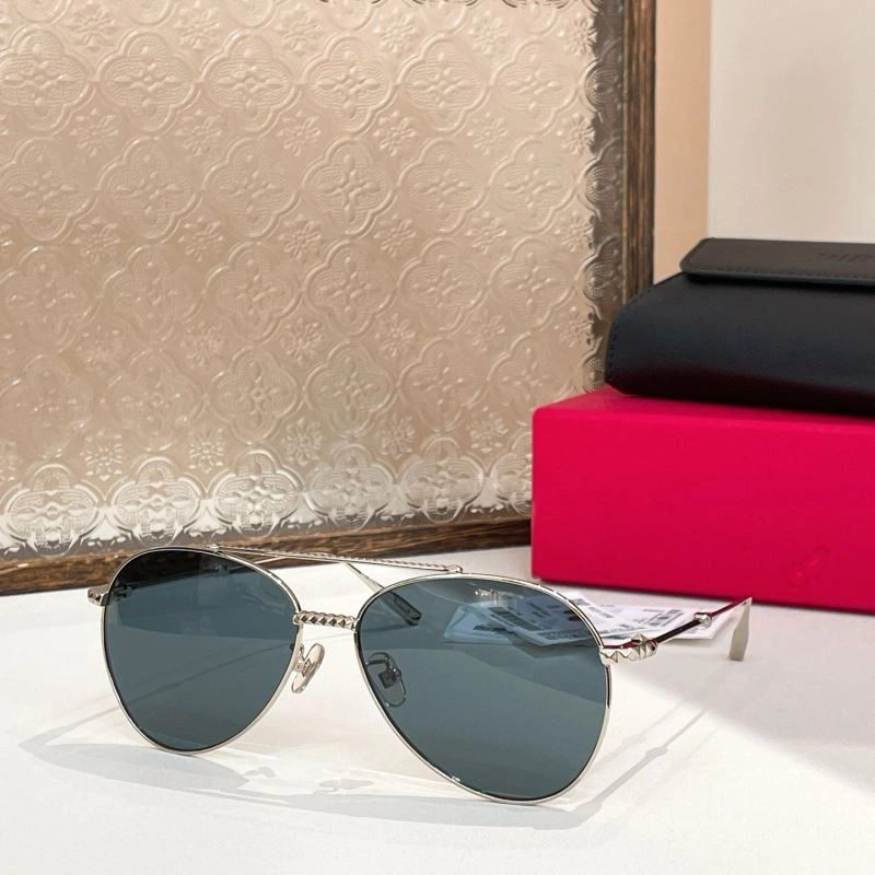 Lightweight Valentino Sunglasses 282453