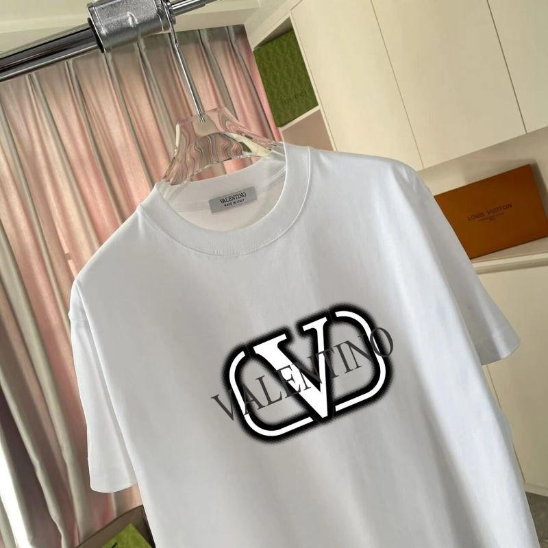 Lightweight Valentino T-Shirts 174657