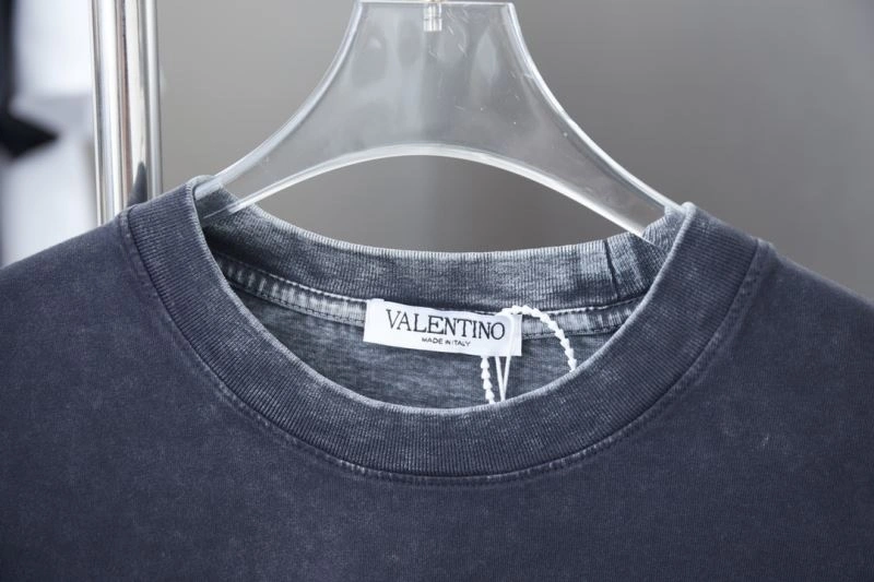 Contemporary Valentino T-Shirts 174992