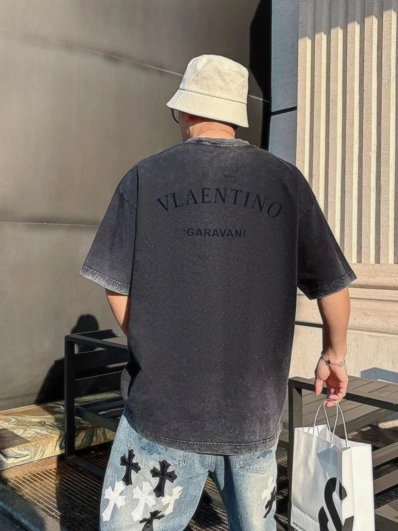 Contemporary Valentino T-Shirts 174992