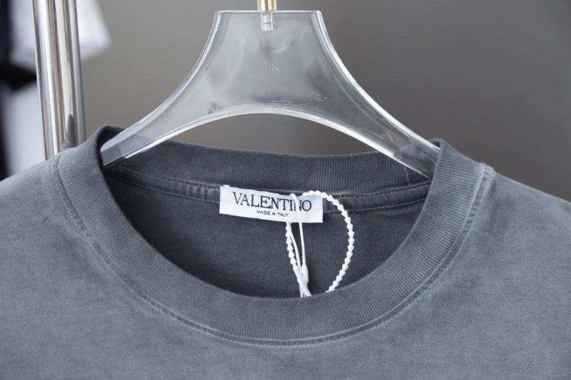 Valentino T-Shirts Snug 174972