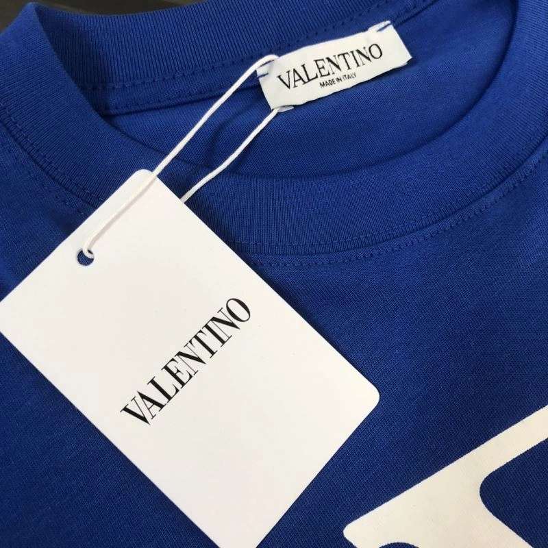 Valentino T-Shirts Sleek 174966