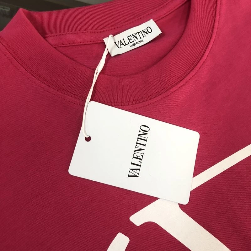 Valentino T-Shirts Versatile 174965
