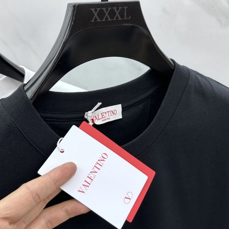 Affordable Valentino T-Shirts 174898