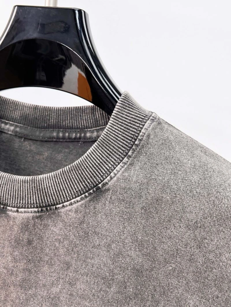 Premium Valentino T-Shirts 174925