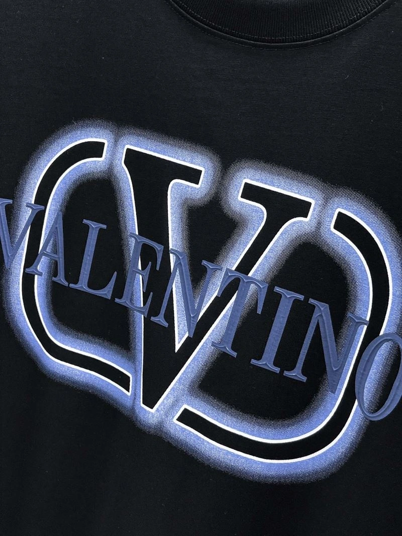 Supportive Valentino T-Shirts 174868