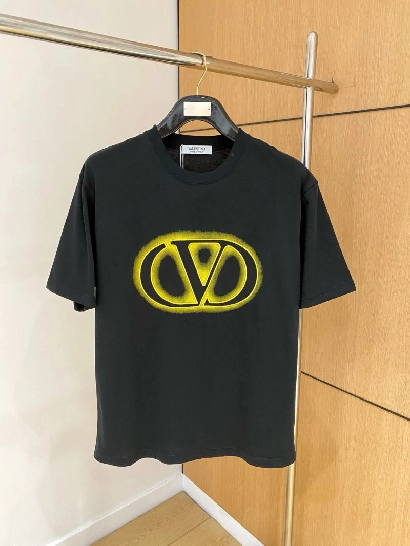 Sleek Valentino T-Shirts 174865