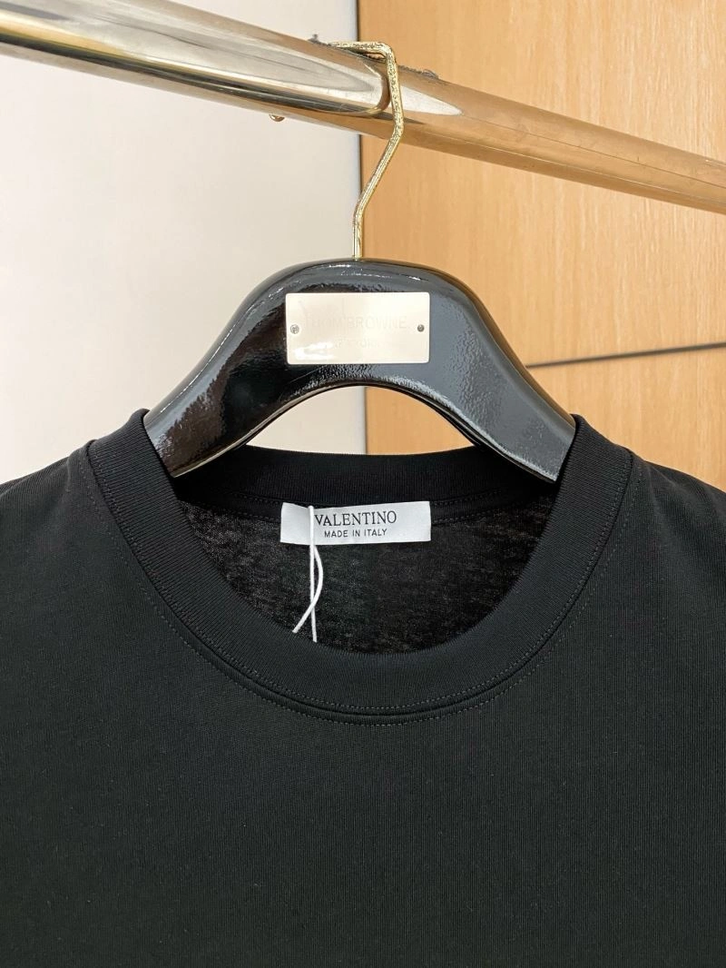 Sleek Valentino T-Shirts 174865