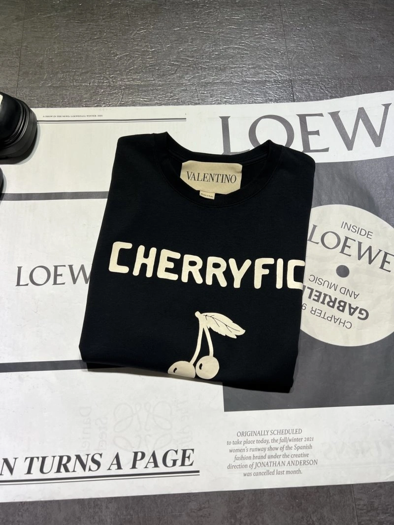 Valentino T-Shirts Breathable 174247