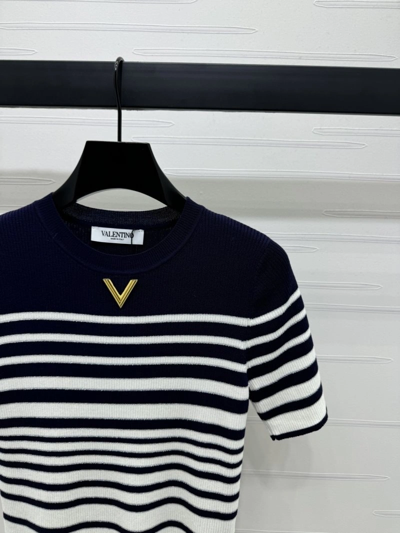 Valentino T-Shirts Lightweight 174233
